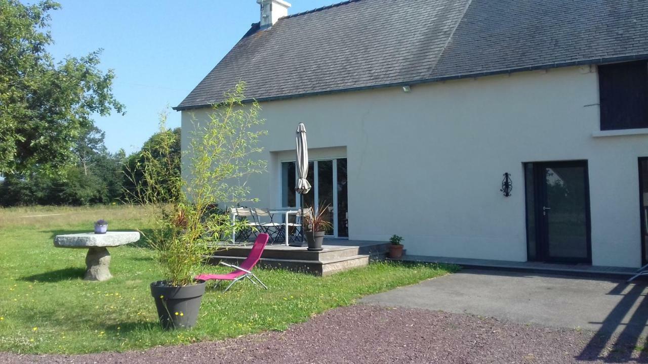 Le Bois Du Loup En Broceliande Villa Paimpont Exterior photo
